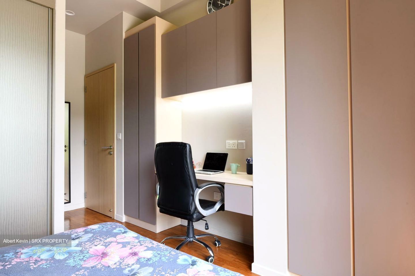 Boathouse Residences (D19), Condominium #572618491
